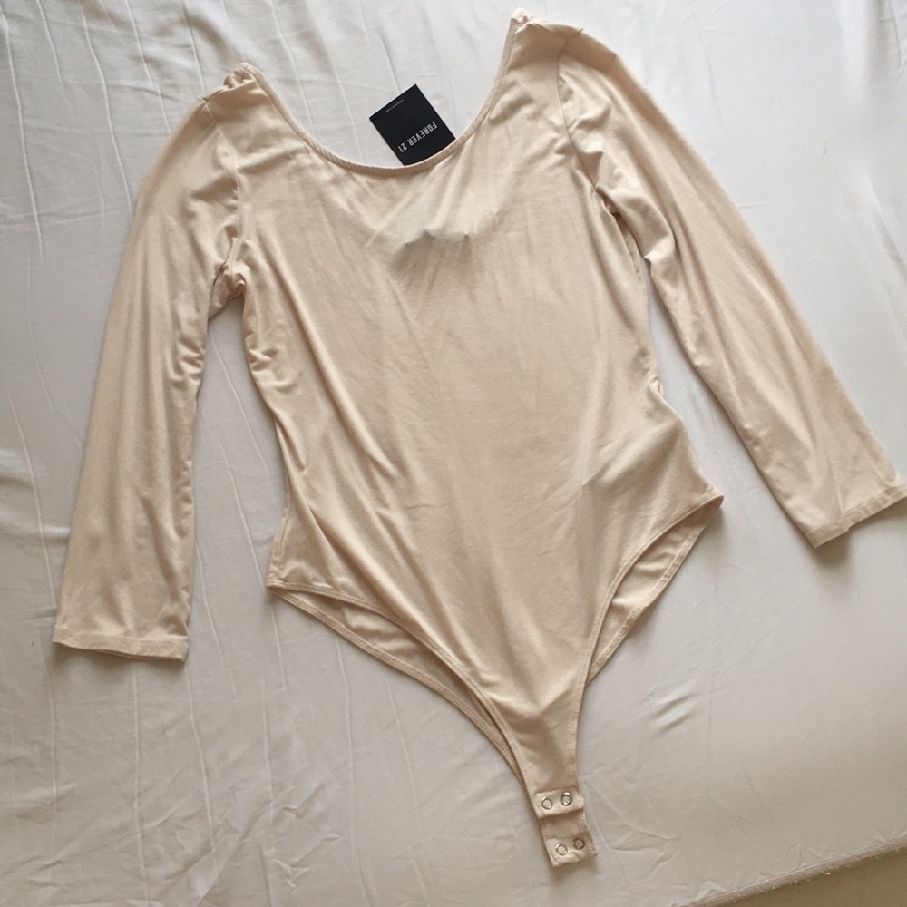 Scoop neck body suit